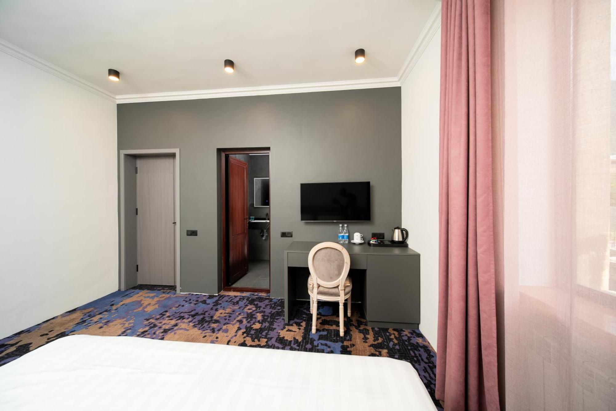 Kefilyan Family Hotel Sanain Екстериор снимка