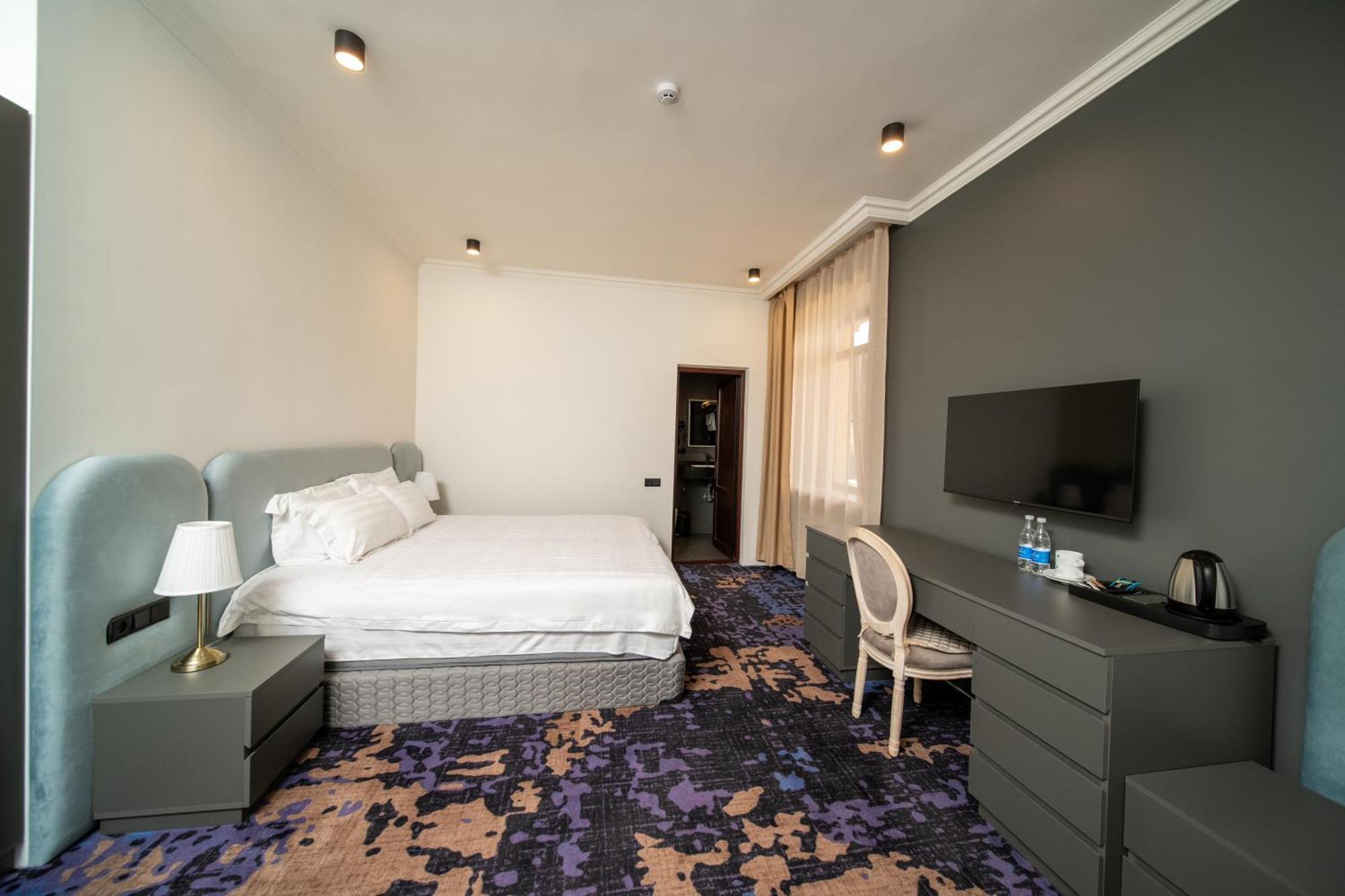 Kefilyan Family Hotel Sanain Екстериор снимка
