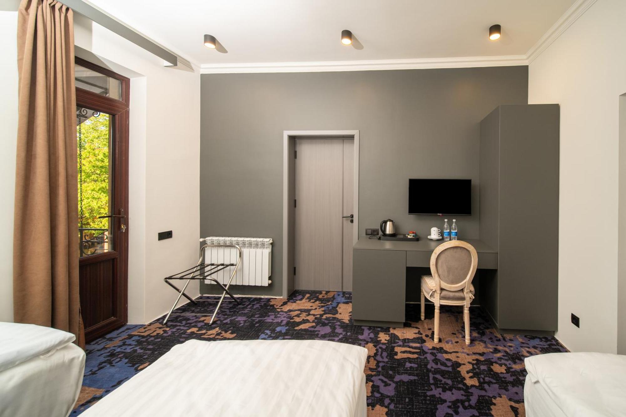 Kefilyan Family Hotel Sanain Екстериор снимка